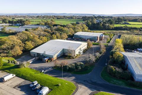 Warehouse to rent - Medical House, Hannah Way, Gordleton Industrial Estate, Lymington, SO41 8JD