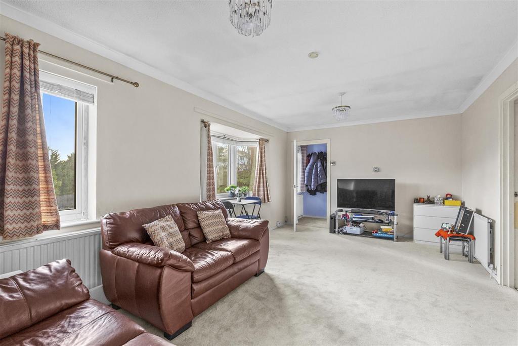 141d Totteridge Rd, HP13 6 HR-7.jpg