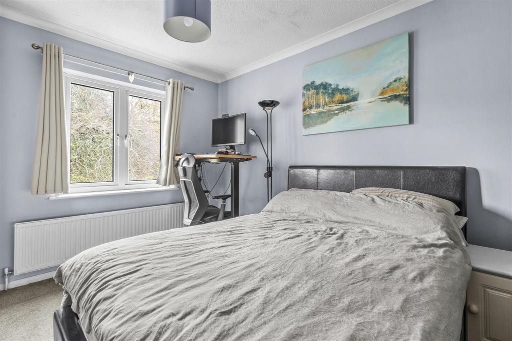 141d Totteridge Rd, HP13 6 HR-2.jpg