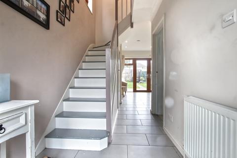 3 bedroom semi-detached house for sale, Cornwall Close, Waltham Cross, EN8