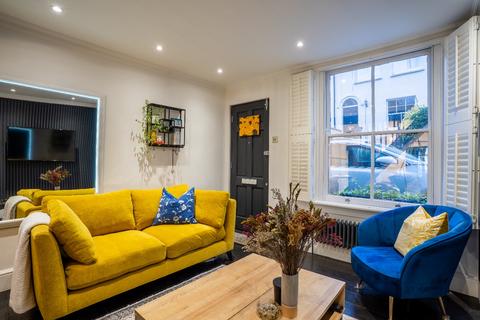 2 bedroom terraced house for sale, Constitution Hill, Gravesend, Kent, DA12 1JT