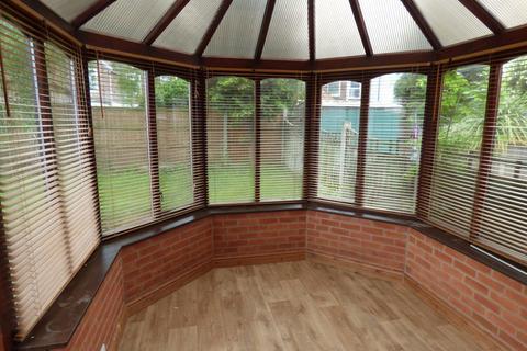 undefined, Warren Court, Stapleford. NG9 8EY