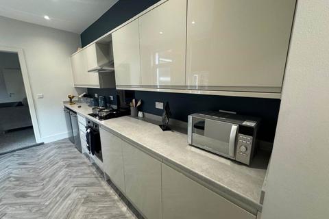undefined, Landseer Avenue (Room 5), Leeds LS13