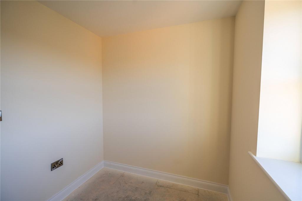 Bedroom 3 (2)