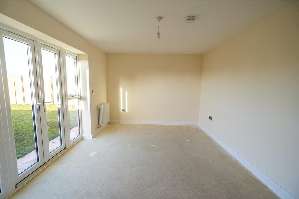 Living Room (2)