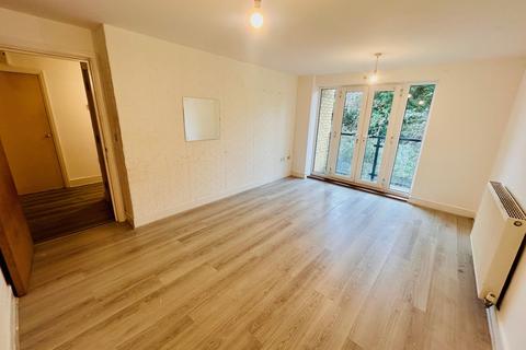 2 bedroom apartment to rent, Black Eagle Drive, Northfleet, DA11