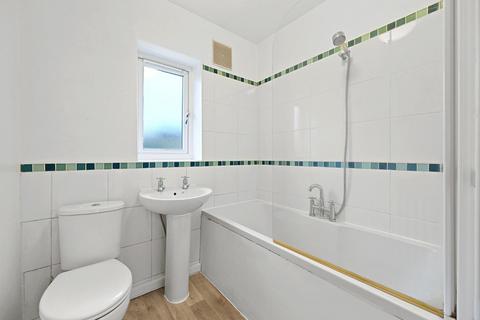 2 bedroom maisonette for sale, Cavendish Avenue, West Ealing W13