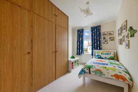 undefined, Laurel Road, West Wimbledon, SW20