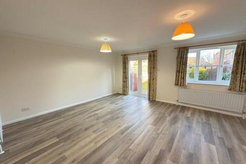 undefined, Barncroft, Surrey GU9