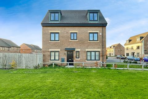 4 bedroom detached house for sale, School Street, Thurnscoe, Rotherham