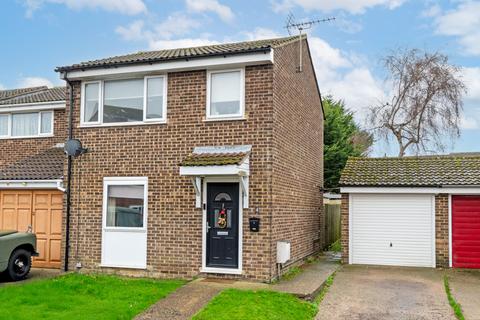 3 bedroom end of terrace house for sale, Church Field, Essex CB11