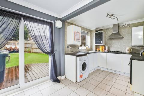 3 bedroom end of terrace house for sale, Church Field, Essex CB11