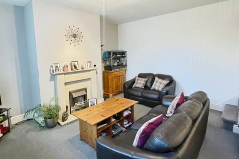 3 bedroom terraced house for sale, Bridge Street, Leeds LS27