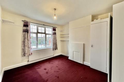 undefined, Hounslow Road, Feltham TW14