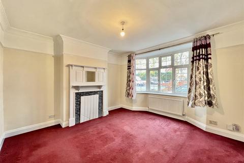 undefined, Hounslow Road, Feltham TW14
