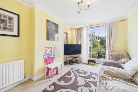 undefined, Park Chase, Middlesex HA9