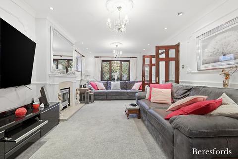 5 bedroom detached house for sale, Pound Lane North, Laindon, SS15