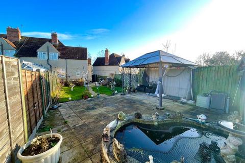 3 bedroom end of terrace house for sale, Wingfield Gardens, Ditherington, Shrewsbury