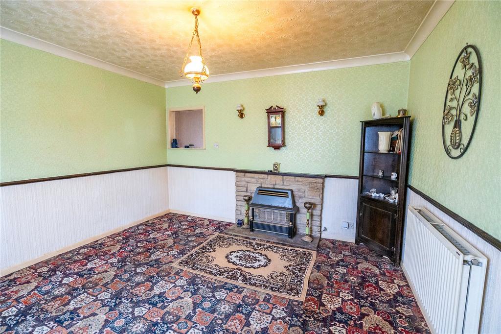 Living Room (2)