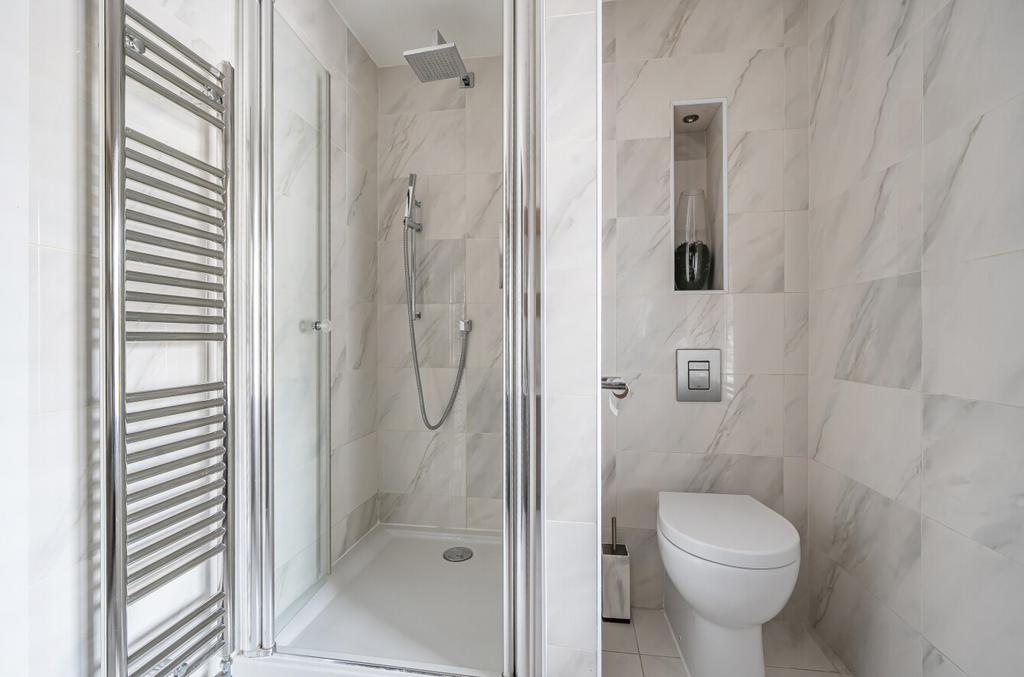 Ground Floor Shower
