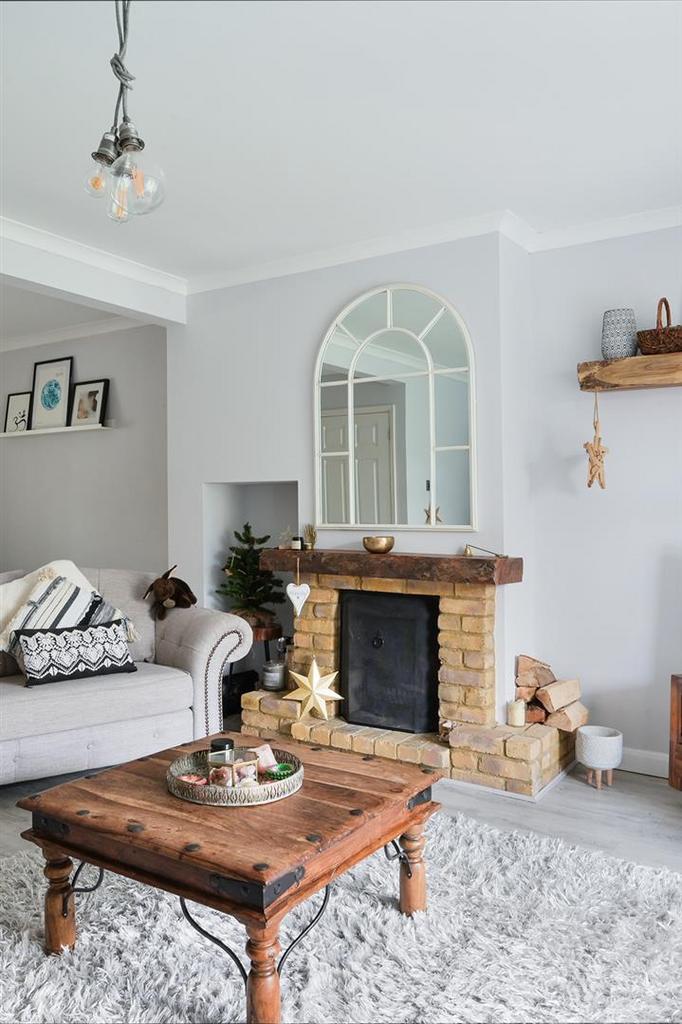 HOWARD CLOSE, 1 - (8)-2.jpg