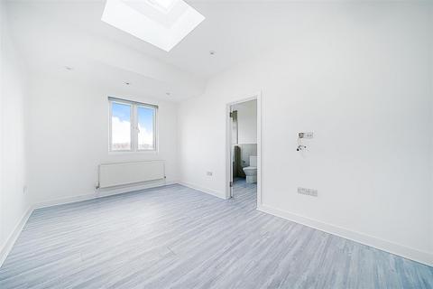 undefined, Gibbon Road, Kingston Upon Thames KT2