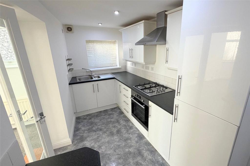 Kitchen Pic 2