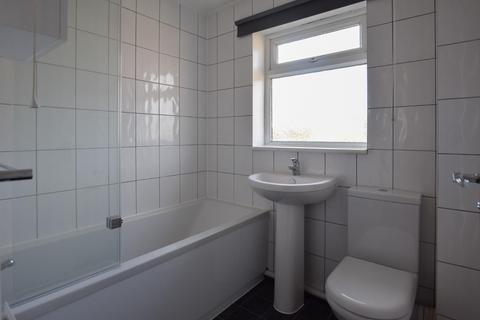 3 bedroom semi-detached house to rent, Plantation Road, Sawston
