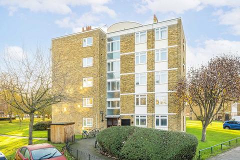 undefined, Deeside Road, London SW17