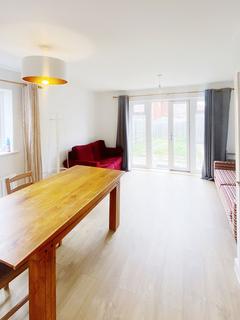 4 bedroom house to rent, James Counsell Way, Bristol BS34