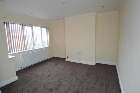 3 bedroom house to rent, Burley Road, Leeds LS4