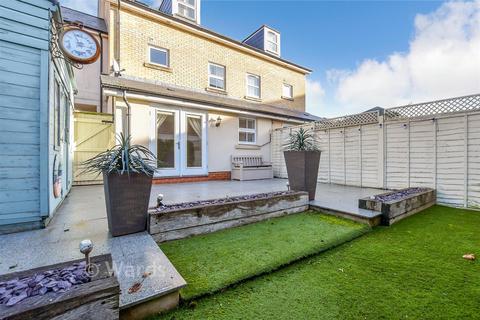 4 bedroom semi-detached house for sale, Ardent Avenue, Deal CT14