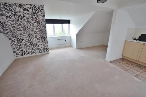 undefined, Gardenia Avenue, Luton