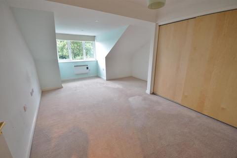 undefined, Gardenia Avenue, Luton