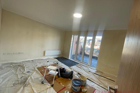 2 bedroom flat to rent, 144 Ilford Lane, Ilford IG1