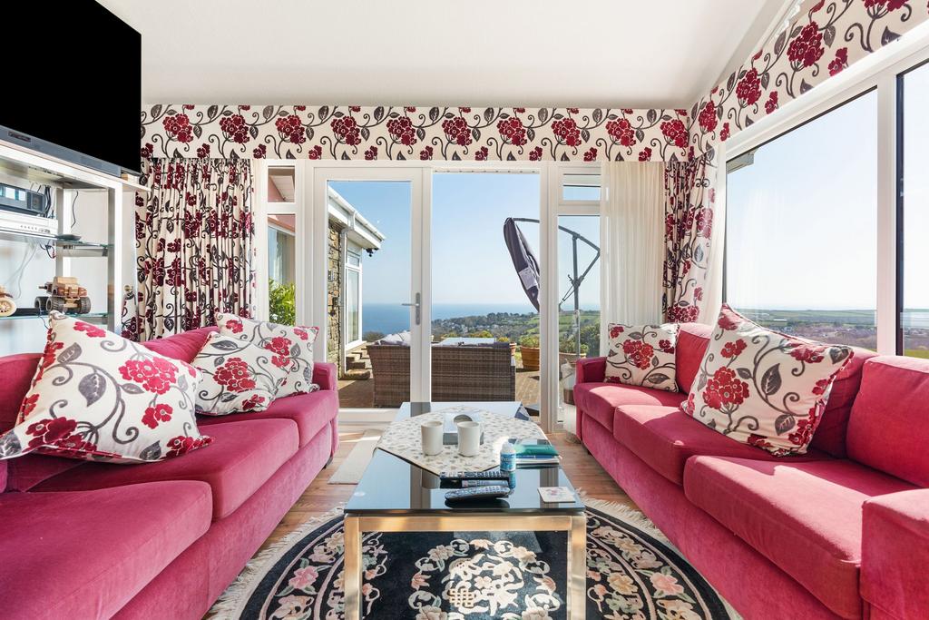 Dining sunroom