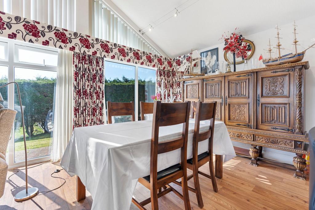 Dining sunroom