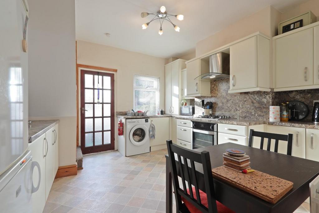 Kitchen diner