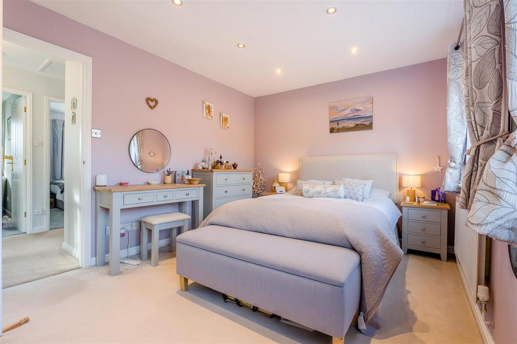 8670978-interior08.jpg