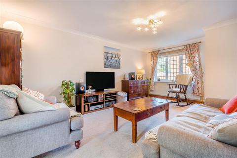 3 bedroom detached house for sale, Whiffen Walk, East Malling, West Malling