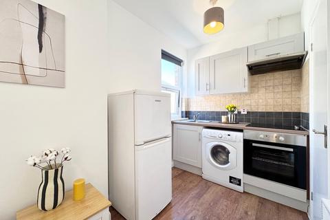 undefined, West Hendon Broadway, London NW9