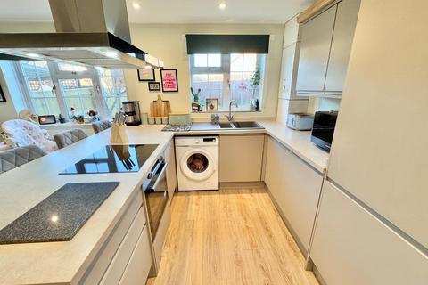 3 bedroom detached house for sale, Linacre Way, Darlington