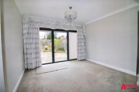 undefined, Tudor Gardens, Upminster, RM14