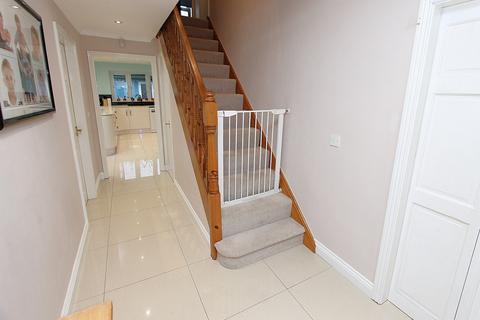 4 bedroom detached house for sale, Alder Avenue, Kidderminster, DY10