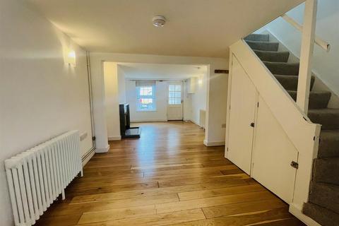2 bedroom terraced house to rent, Yarmouth