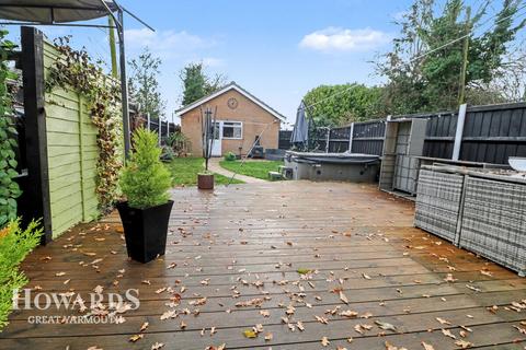 4 bedroom detached house for sale, The Green, Martham