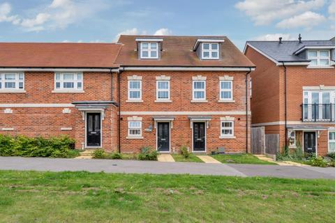 undefined, Oak Avenue,  Wokingham,  RG40