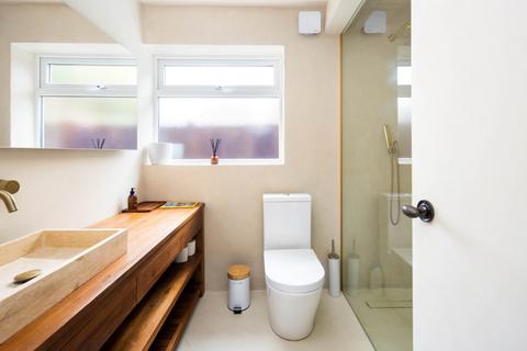 undefined, Ward Hall Court, Navarino Grove, London, E8