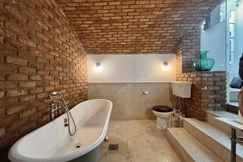 Studio for sale, Holland Road, London, W14