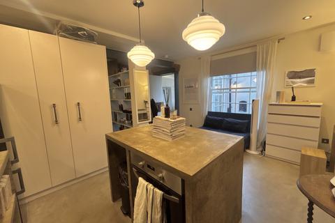 Studio for sale, Holland Road, London, W14